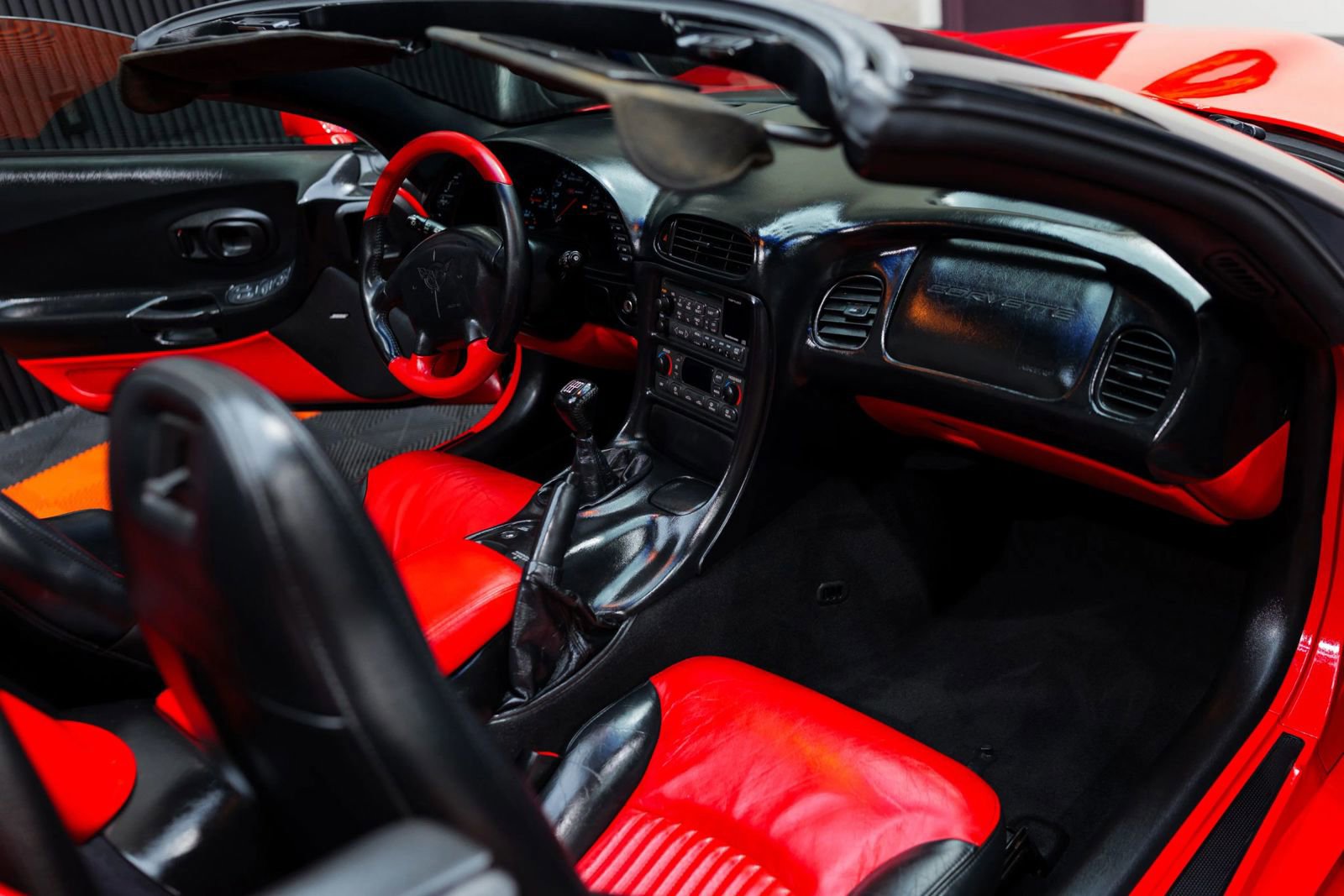 Used 2002 Chevrolet Corvette Z06 RWD image 32