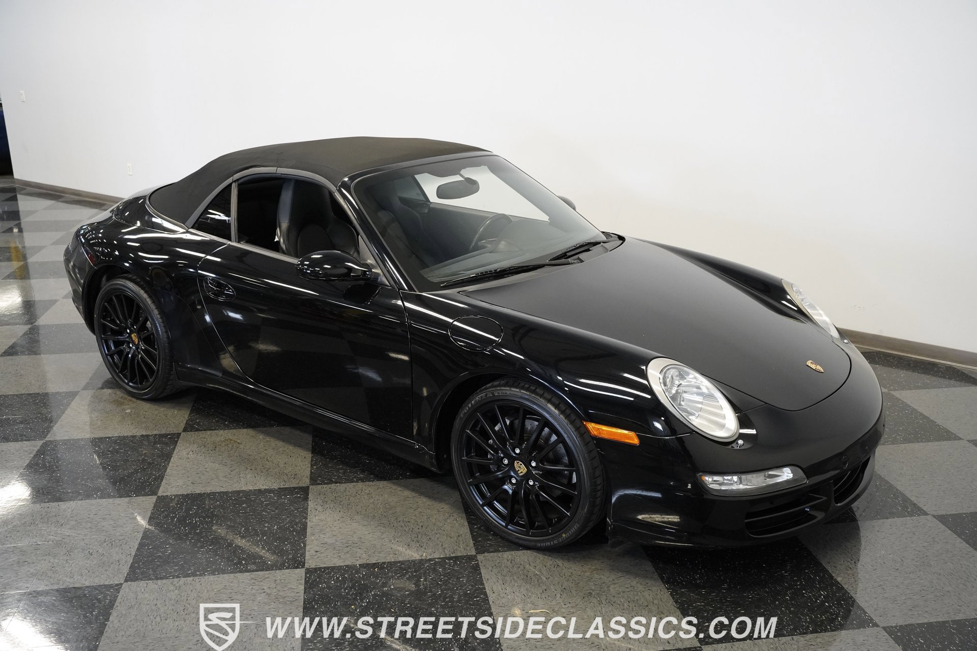 Used 2005 Porsche 911 Carrera image 40