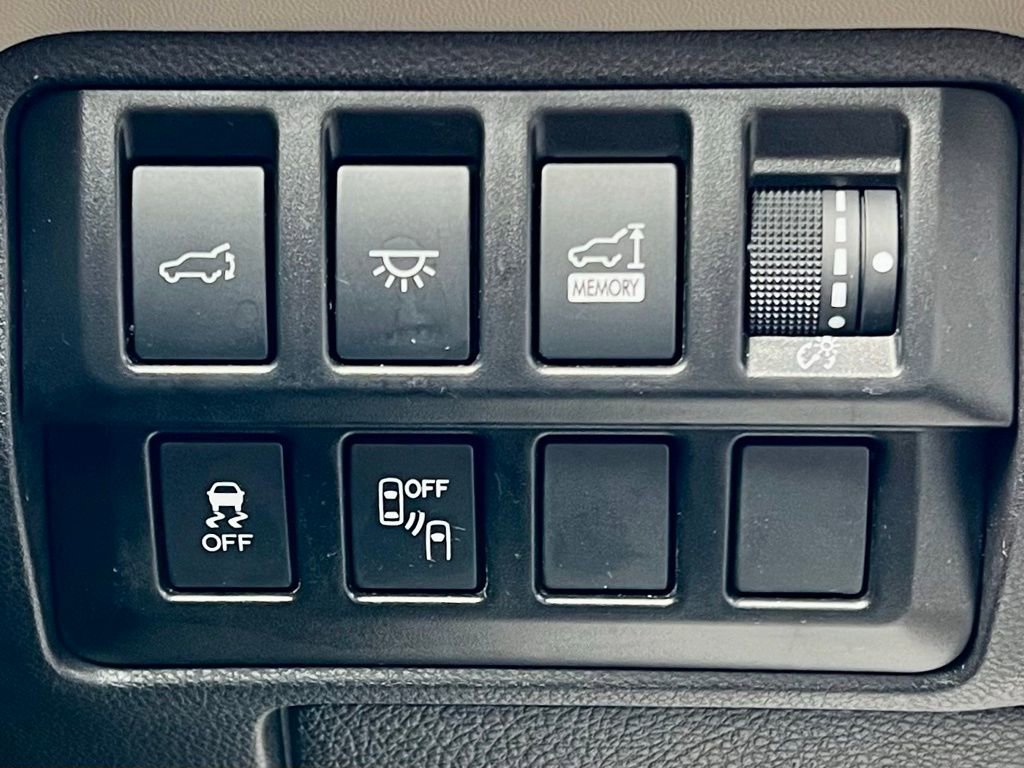 Used 2022 Subaru Ascent Touring image 29