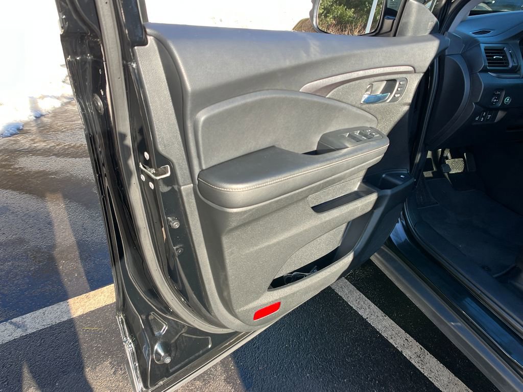 Used 2023 Honda Ridgeline RTL image 11