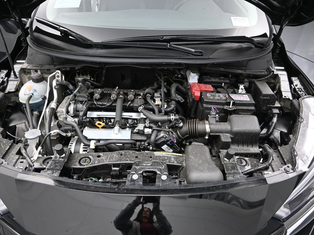 New 2025 Nissan Versa SV w/ Trunk Package FWD image 25