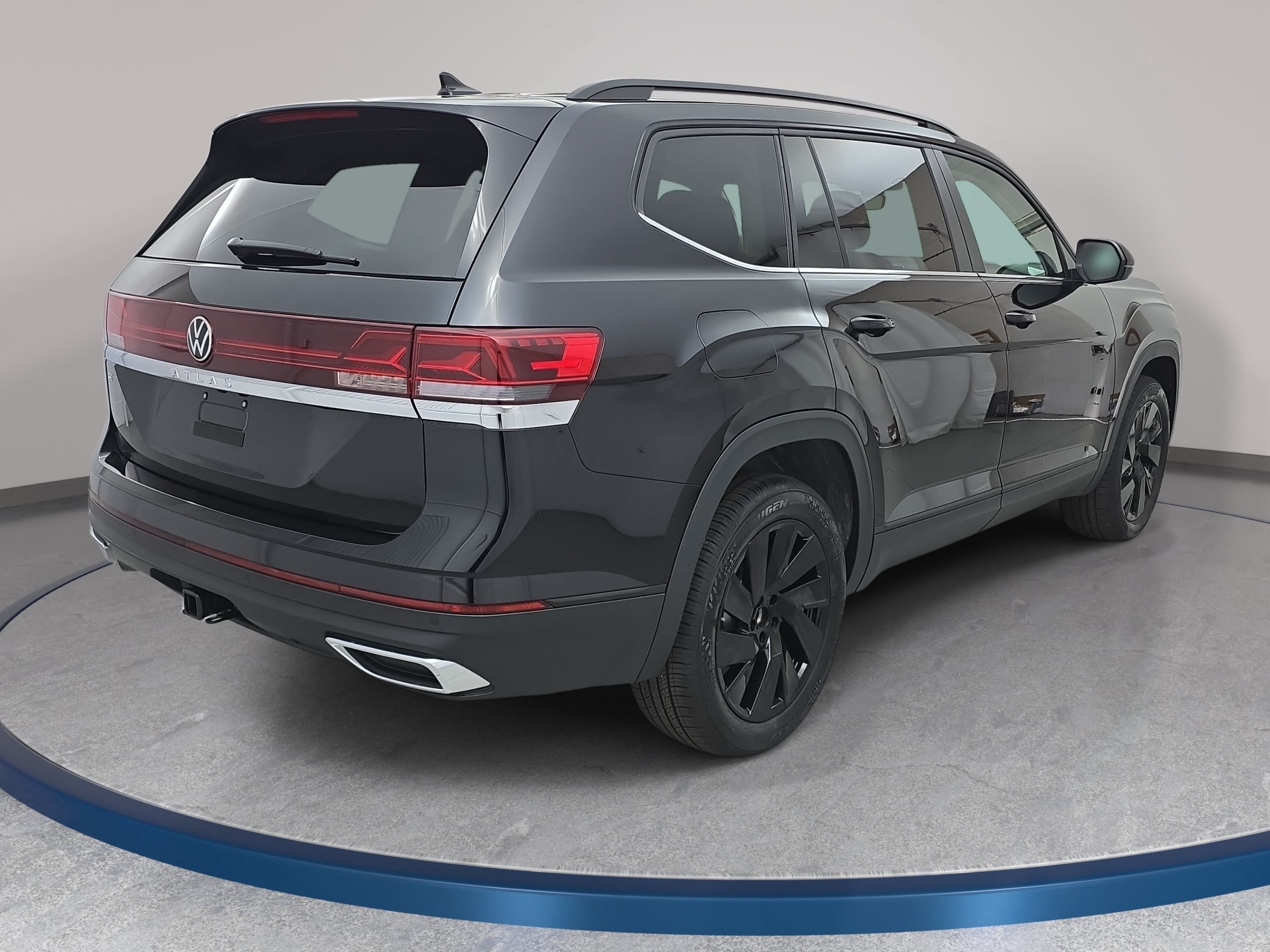 New 2026 Volkswagen Atlas SE FWD image 5