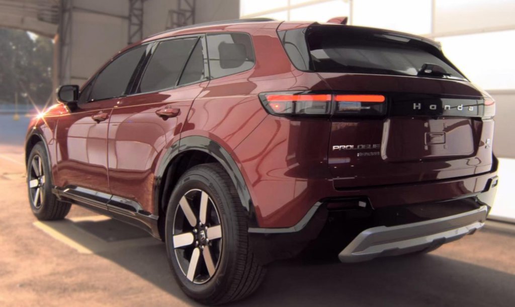 Used 2025 Honda Prologue Touring image 3