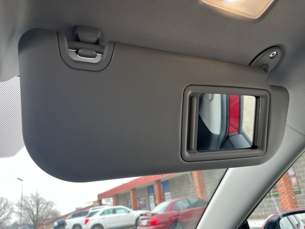 Used 2022 Toyota RAV4 LE image 78