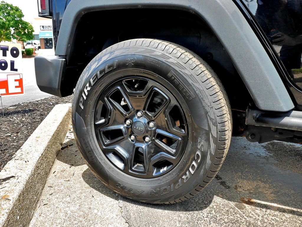 Used 2016 Jeep Wrangler Unlimited Sport AWD/4WD image 18