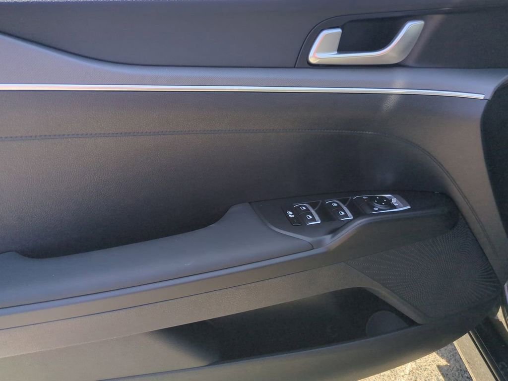 New 2026 Kia K5 LXS image 21