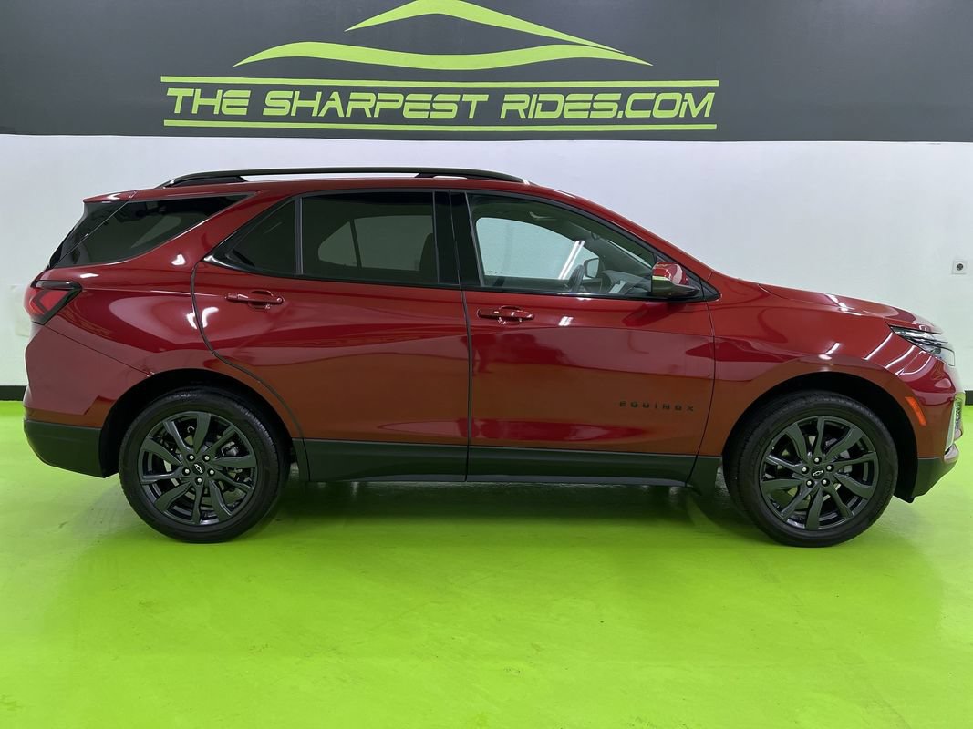 Used 2024 Chevrolet Equinox RS w/ RS Leather Package AWD/4WD image 11