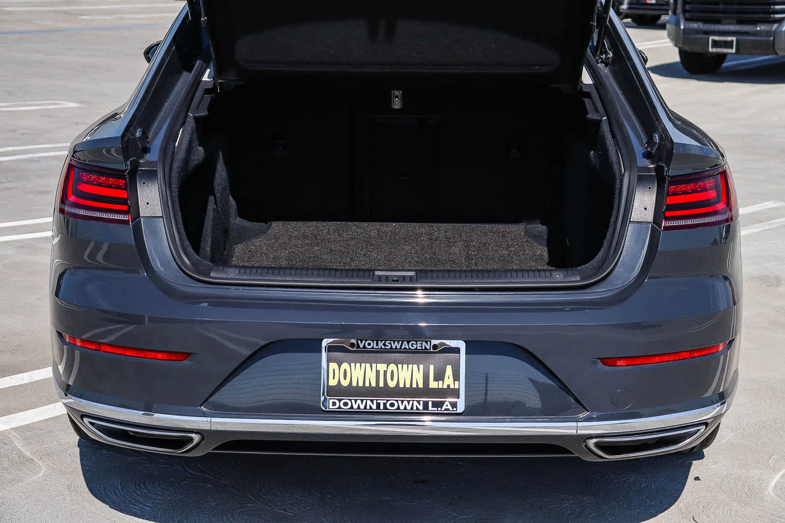 Used 2021 Volkswagen Arteon SE FWD image 26