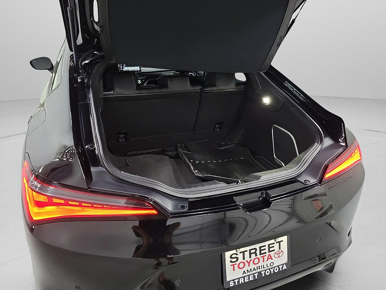 Used 2024 Acura Integra A-Spec w/ Technology Package FWD image 7