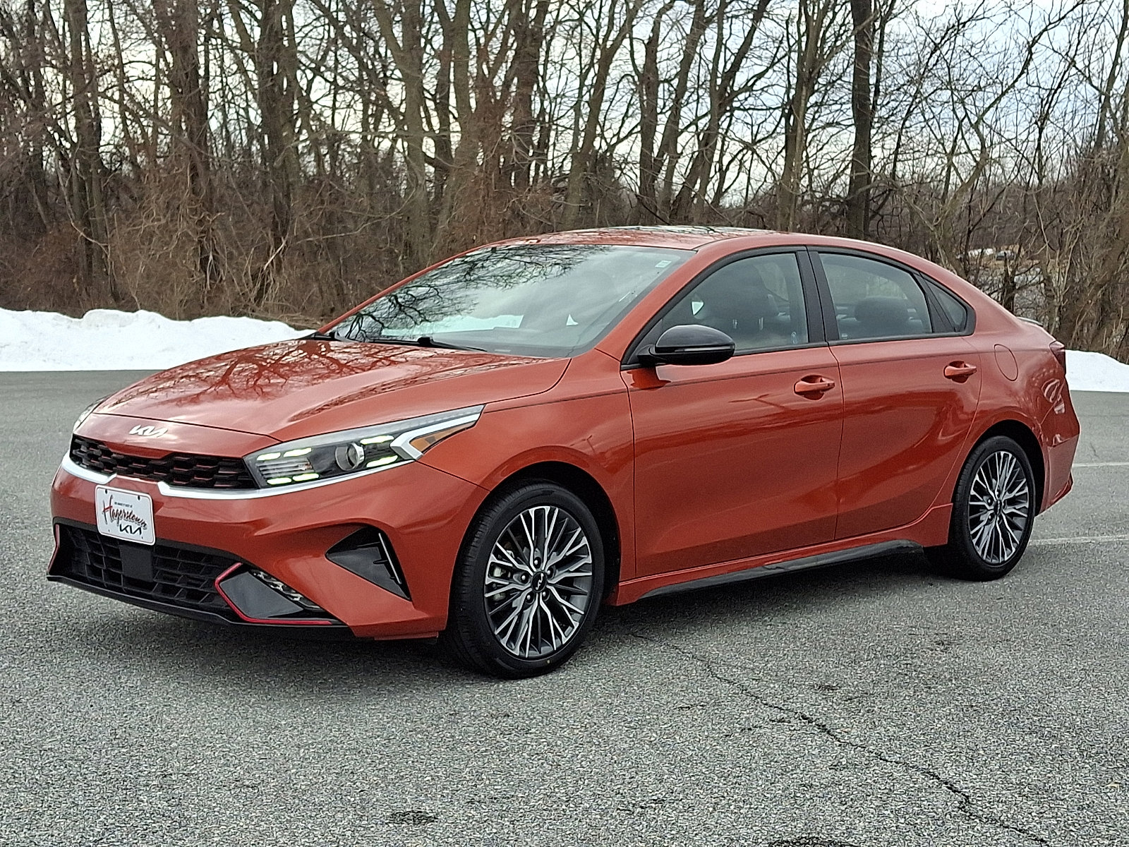 Used 2023 Kia Forte GT-Line w/ GT-Line Premium Package image 3