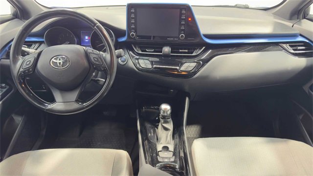 Used 2019 Toyota C-HR XLE image 17