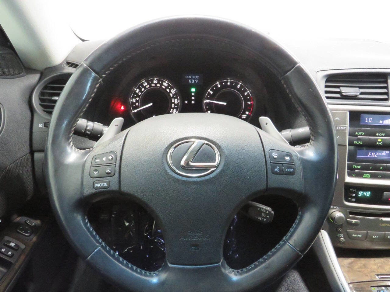 Used 2010 Lexus IS 250C RWD image 23