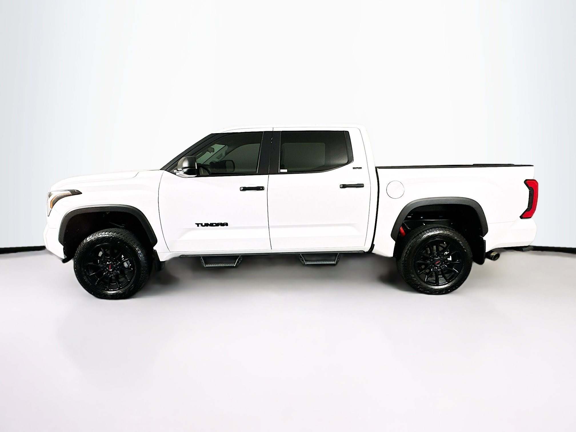 Used 2024 Toyota Tundra SR5 image 4