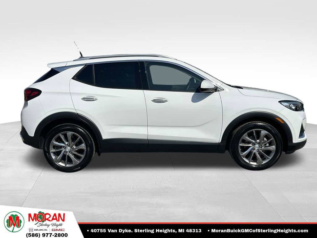 Certified 2021 Buick Encore GX Essence w/ Experience Buick Package FWD image 6