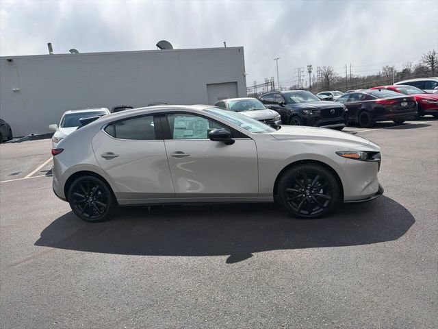 New 2026 MAZDA MAZDA3 Hatchback w/Premium Plus Pkg AWD/4WD image 4