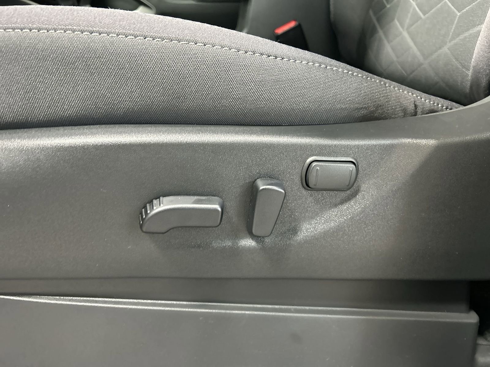 New 2026 Nissan Frontier SV w/ SV Convenience Package image 26