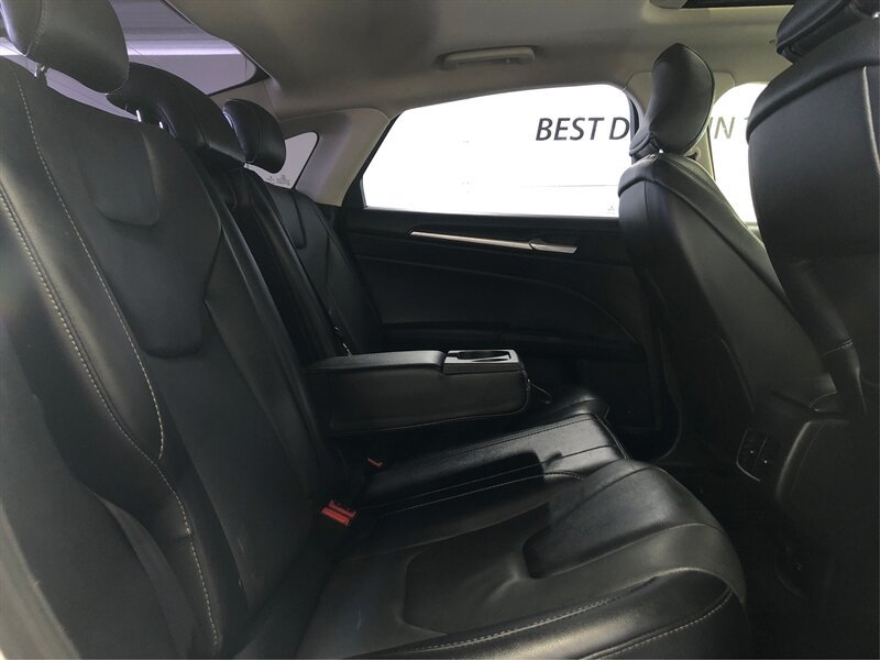 Used 2018 Ford Fusion Energi Titanium FWD image 10