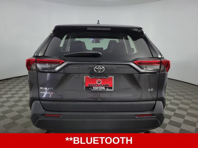 Used 2022 Toyota RAV4 LE FWD image 7