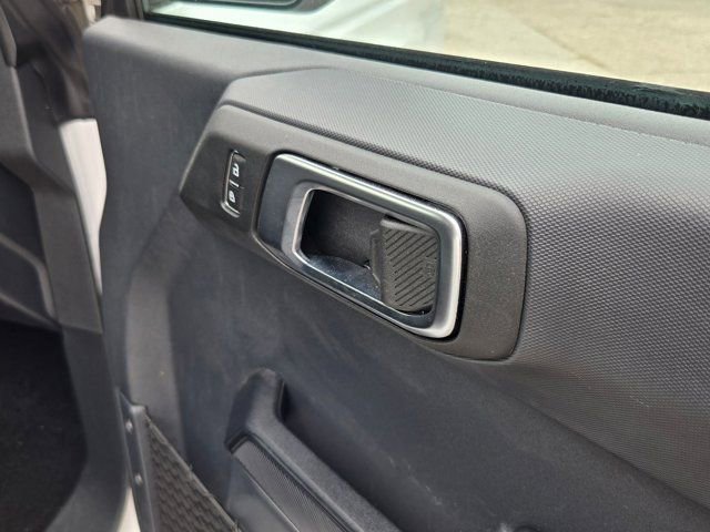 Used 2025 Ford Bronco Big Bend image 28