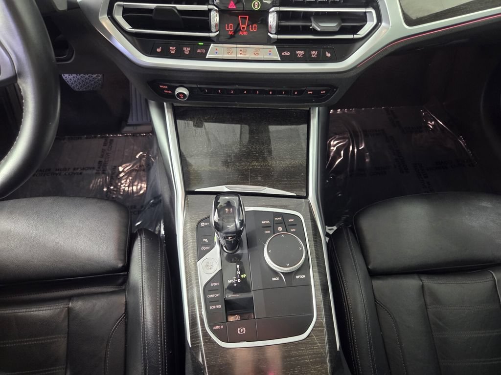 Used 2020 BMW 330i Sedan w/ Driving Assistance Package RWD image 11