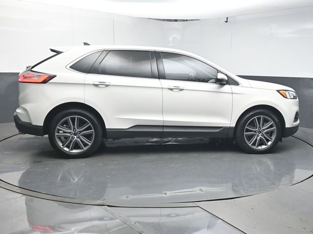 Used 2021 Ford Edge Titanium image 8