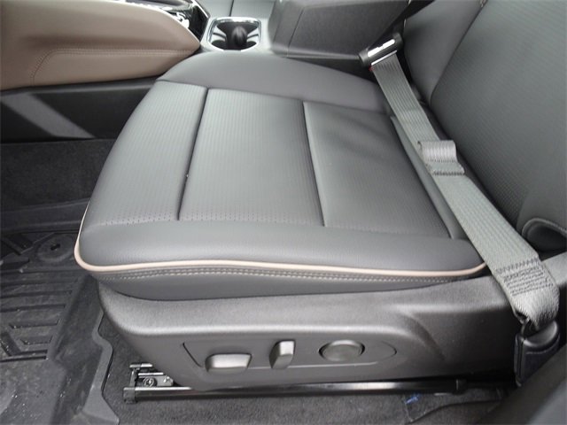 New 2026 GMC Canyon Denali image 11