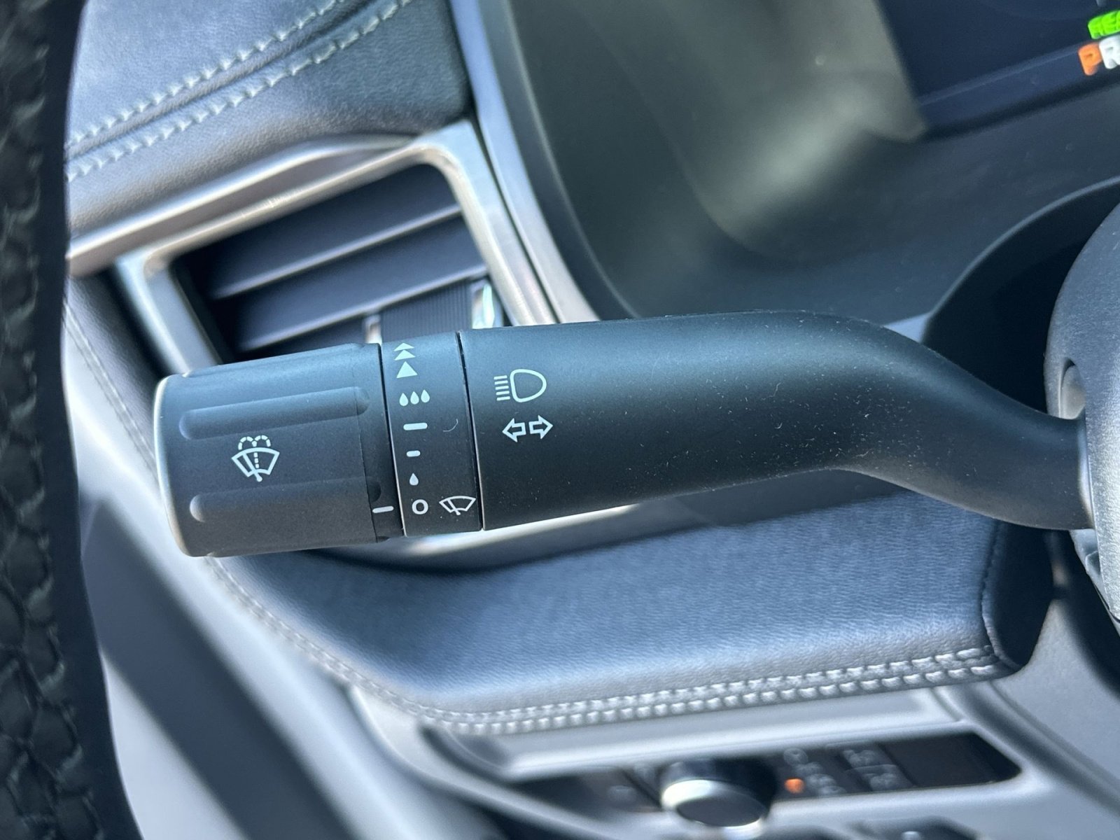 New 2025 Ford F150 Lightning Flash image 30