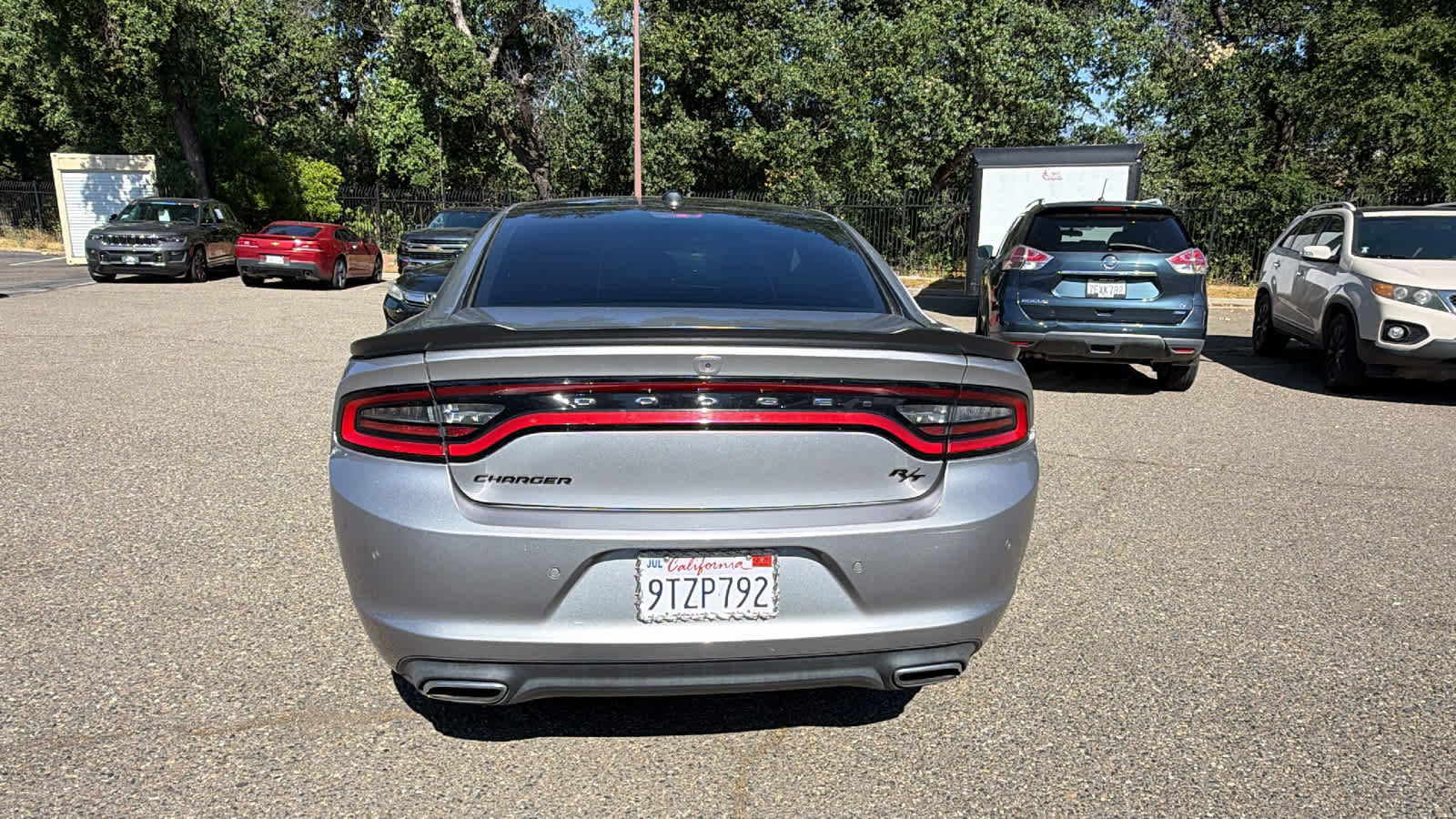 Used 2016 Dodge Charger R/T w/ Plus Group RWD image 6