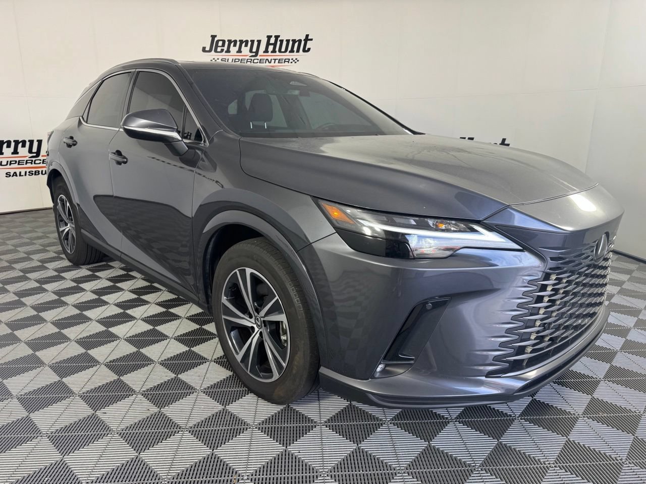 Used 2025 Lexus RX 350 Premium FWD image 6