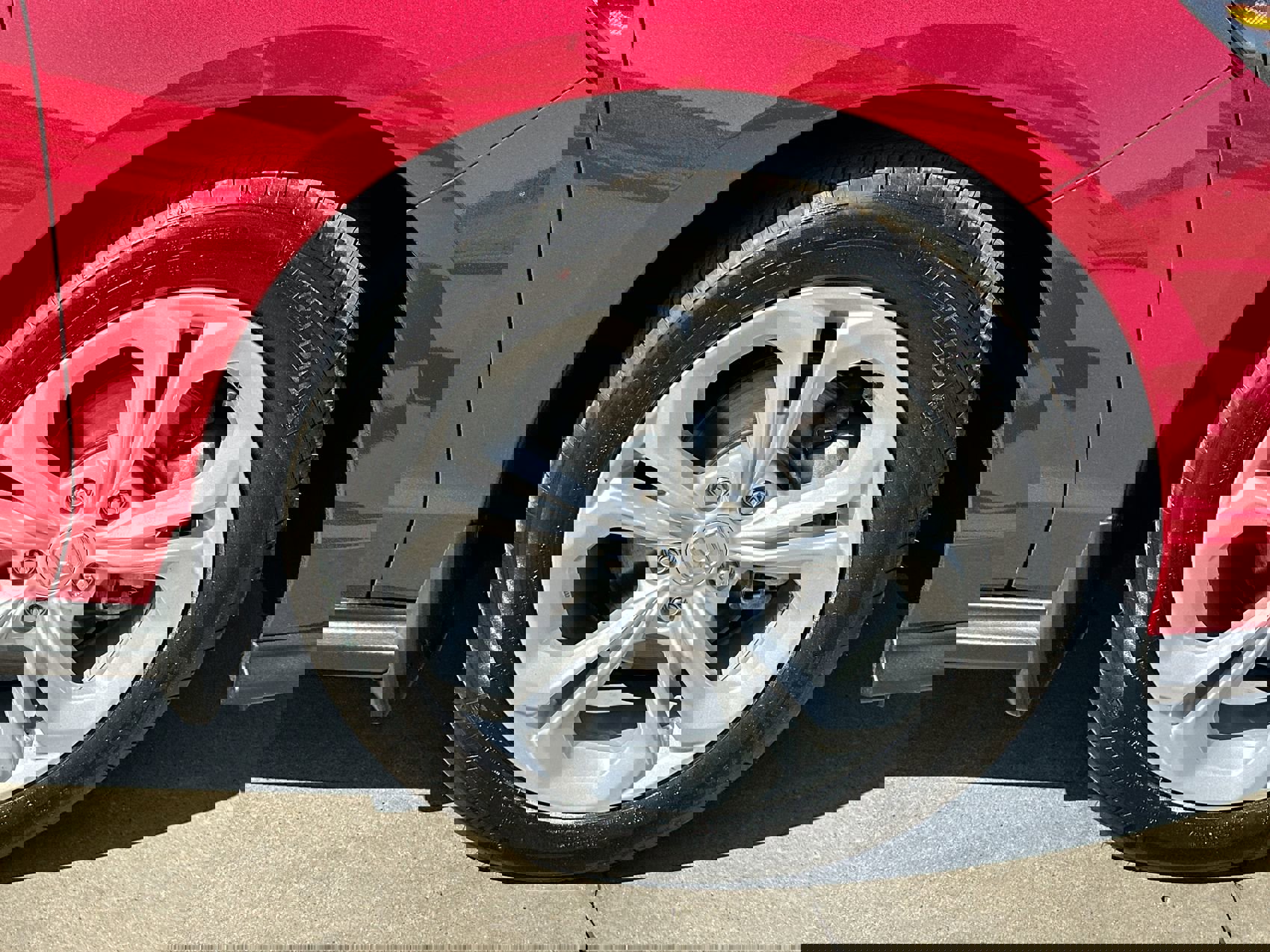 Used 2025 Honda Accord LX image 10