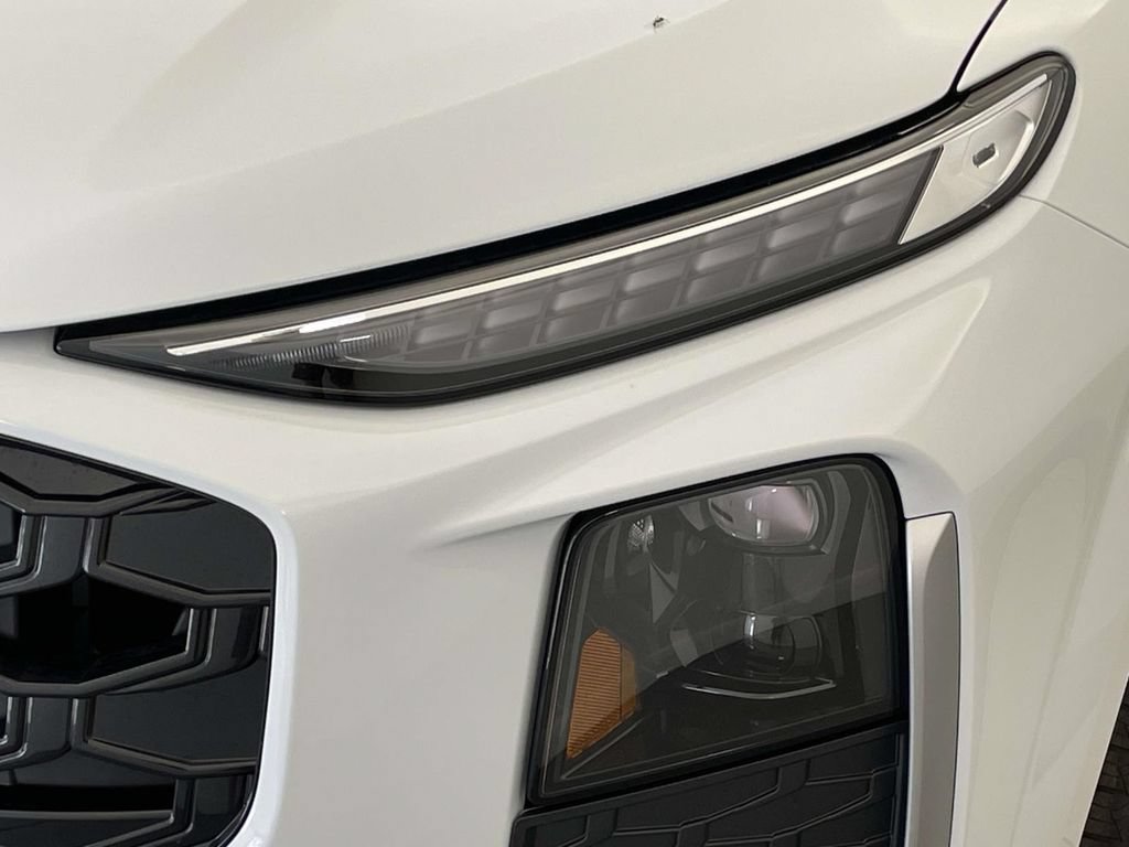 New 2026 Audi Q3 quattro 2.0T AWD/4WD image 15