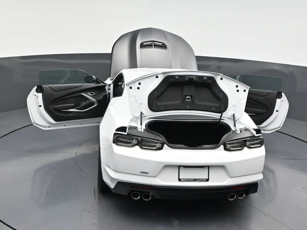 Used 2019 Chevrolet Camaro SS image 35
