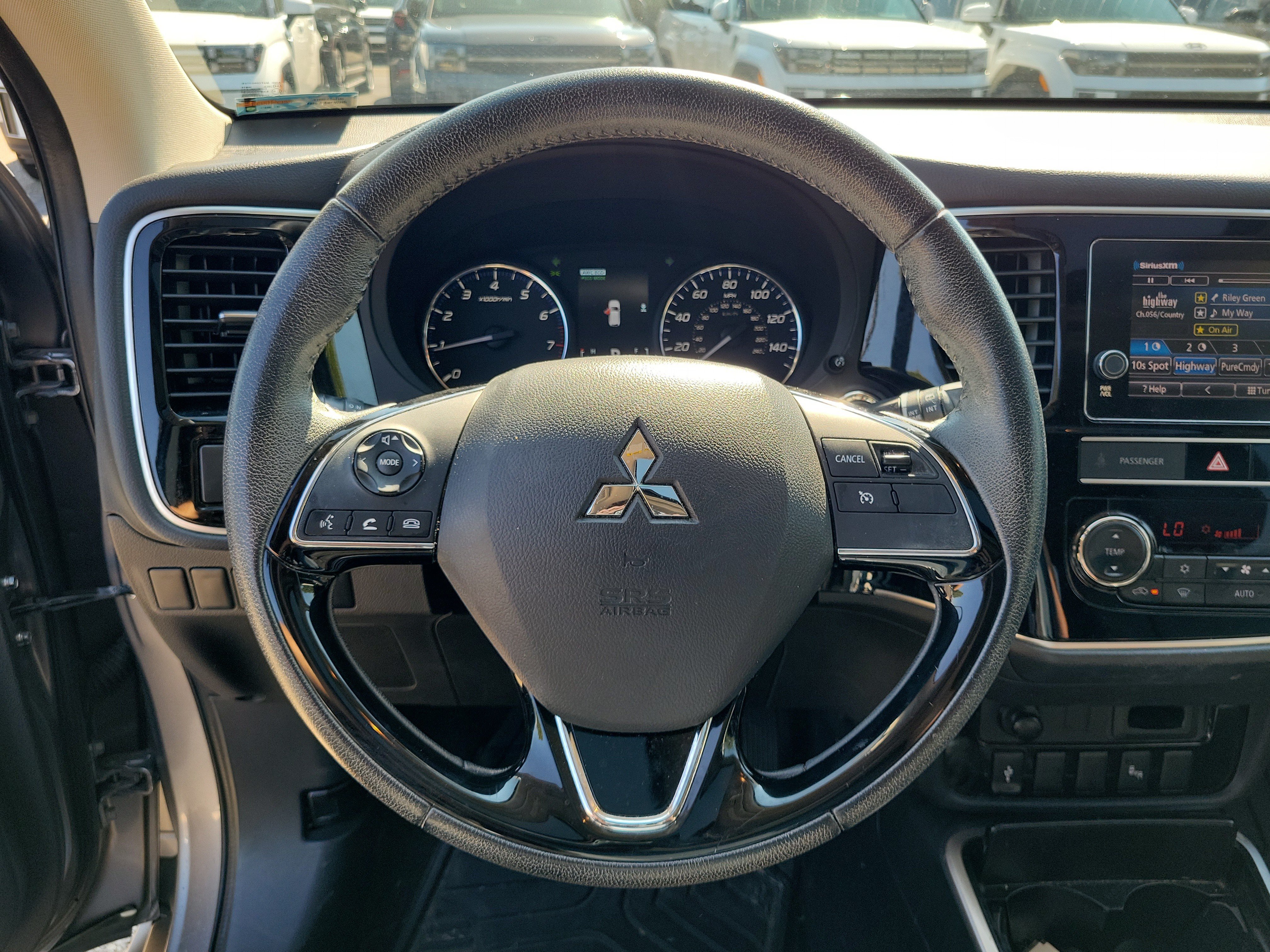 Used 2019 Mitsubishi Outlander LE AWD/4WD image 21