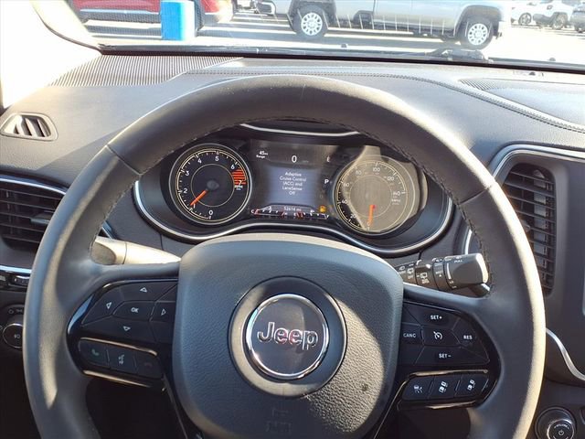 Used 2023 Jeep Cherokee Altitude Lux image 12
