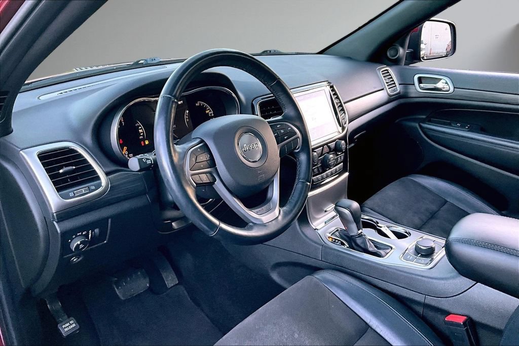 Used 2022 Jeep Grand Cherokee Laredo X AWD/4WD image 18