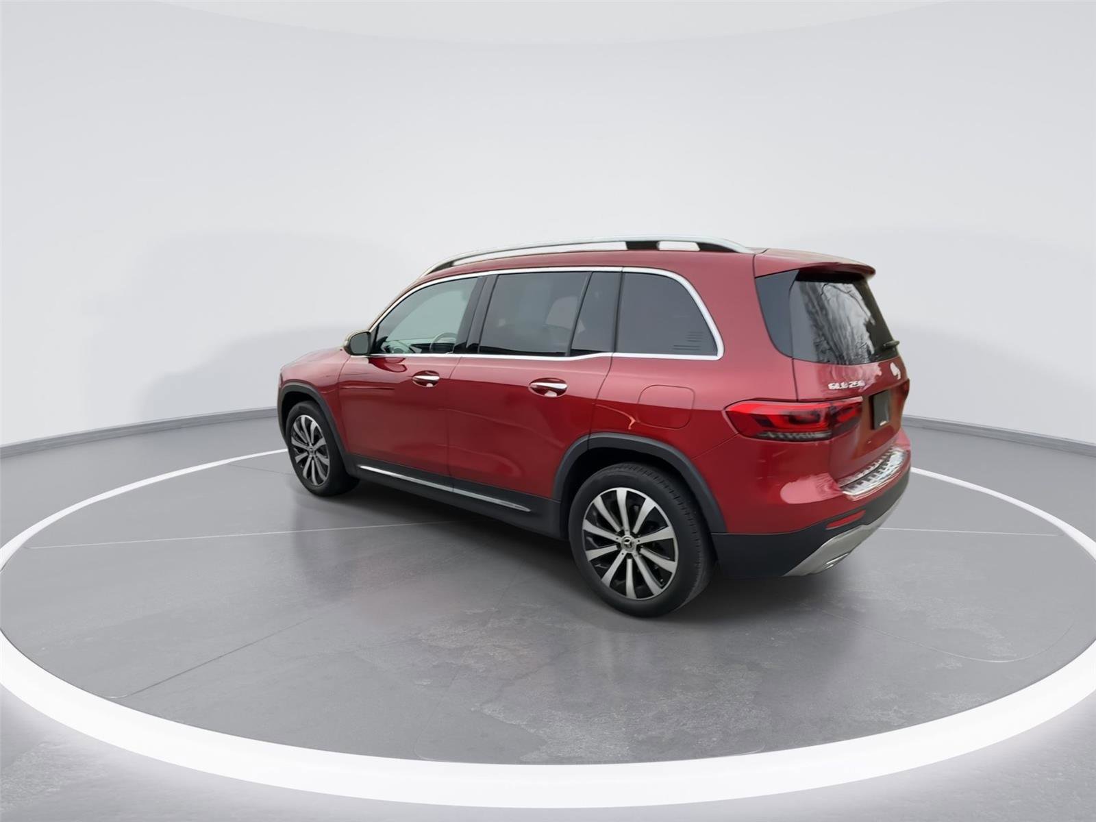 Used 2022 Mercedes-Benz GLB 250 4MATIC image 6