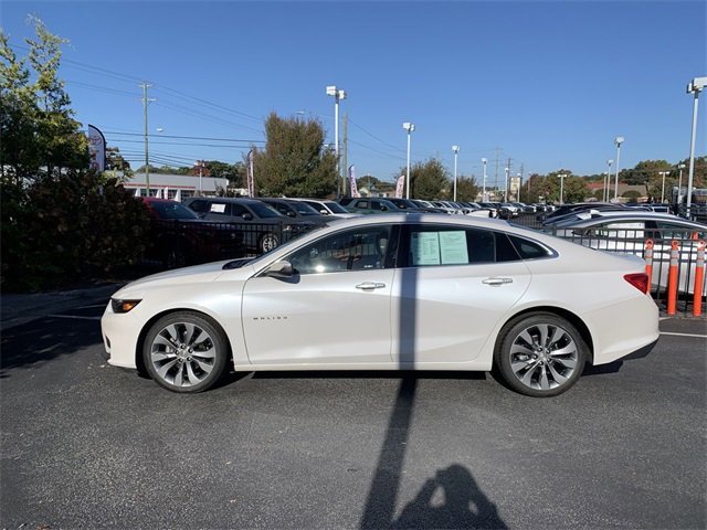 Used 2016 Chevrolet Malibu Premier w/ Driver Confidence Package image 5