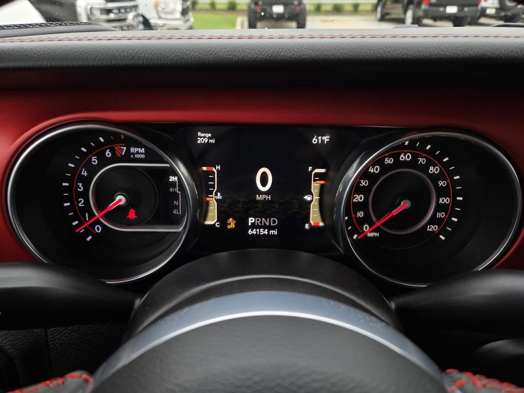 Used 2020 Jeep Gladiator Rubicon AWD/4WD image 2