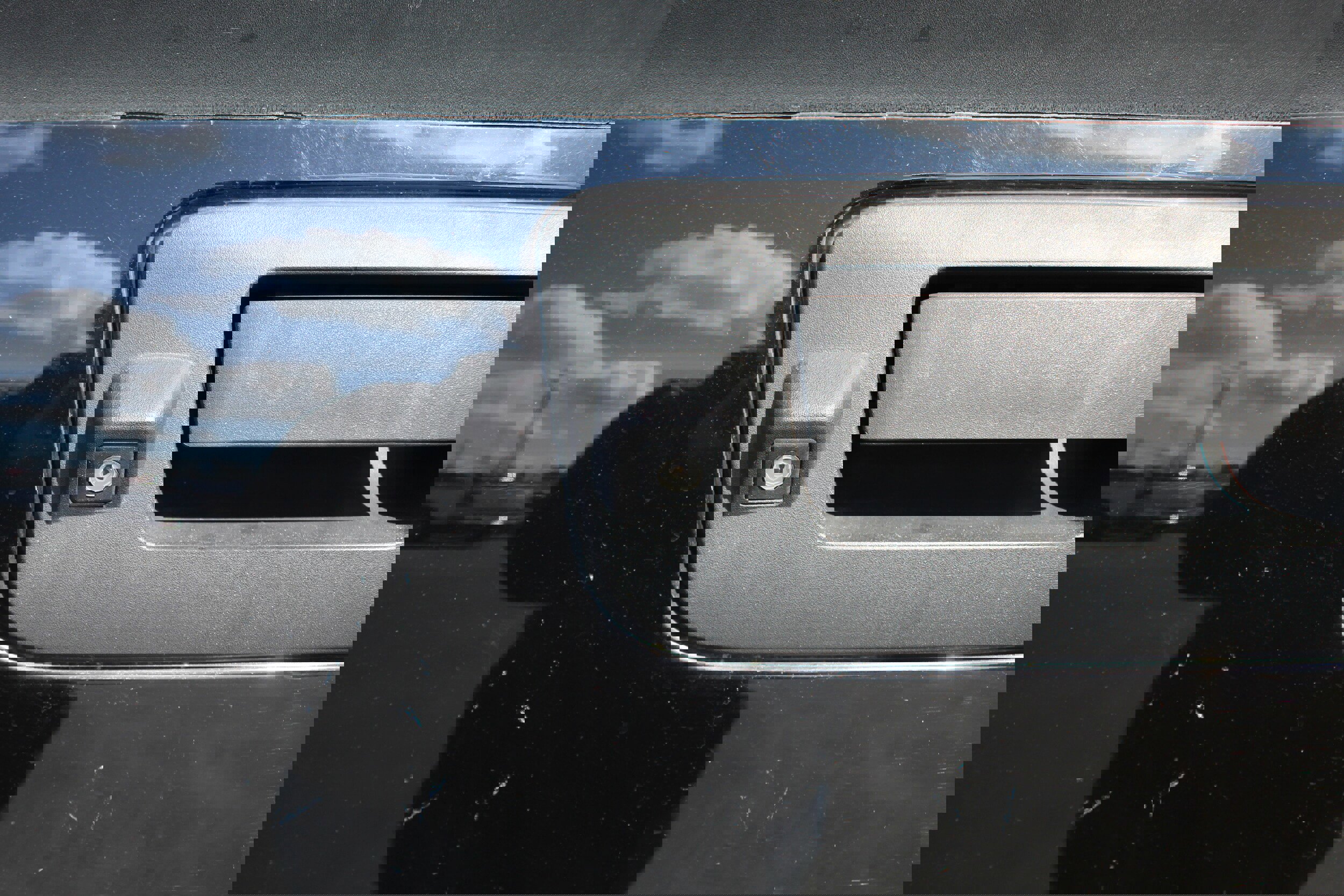 Used 2010 GMC Sierra 1500 Denali image 17