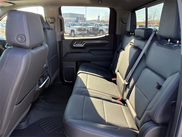 New 2025 Chevrolet Silverado 1500 LTZ w/ LTZ Premium Package image 19