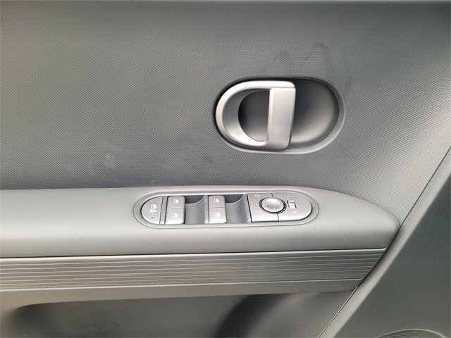 New 2026 Hyundai Ioniq 5 SEL image 14