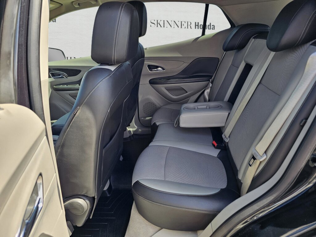 Used 2014 Buick Encore Convenience FWD image 31
