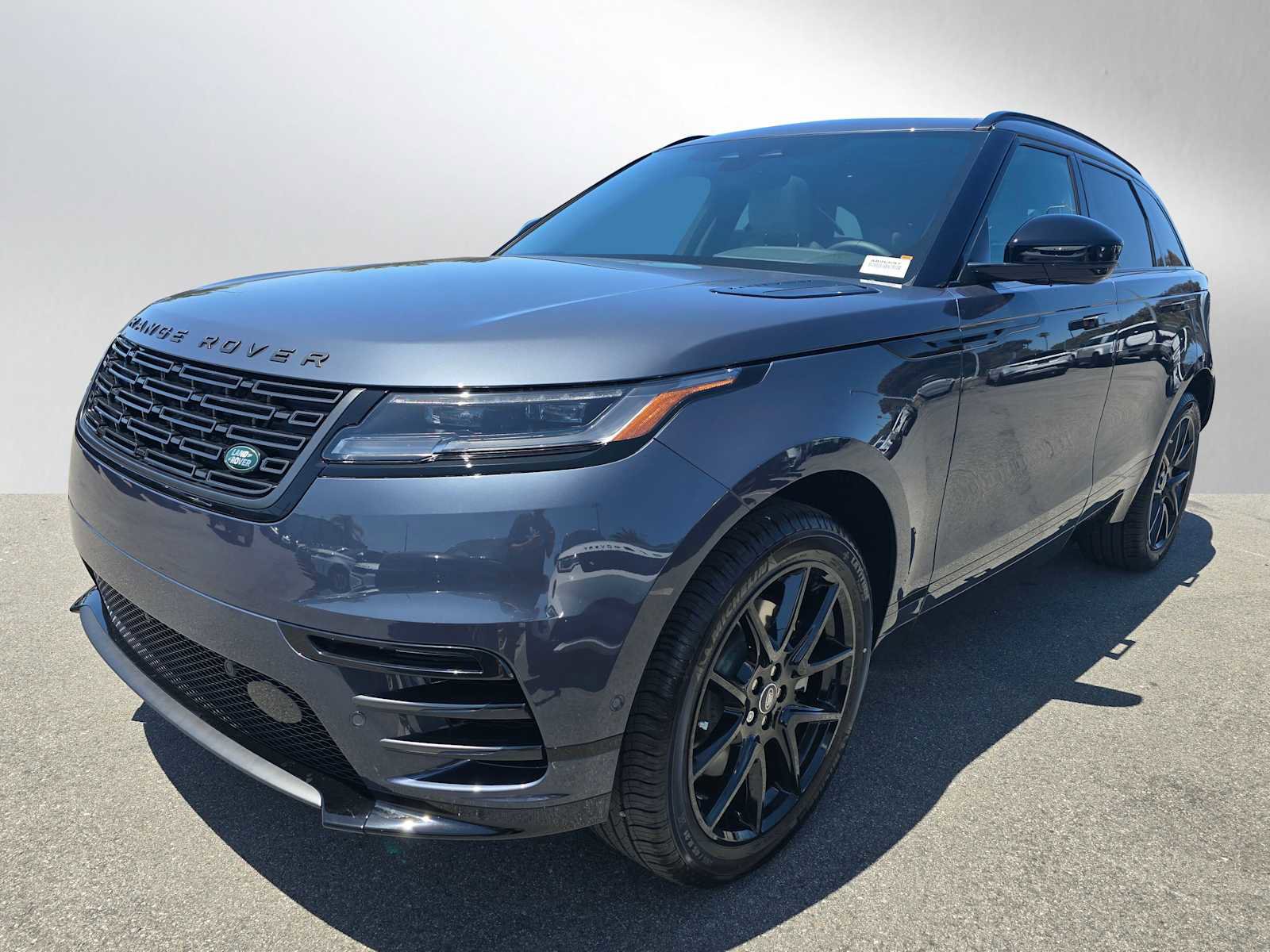 Certified 2026 Land Rover Range Rover Velar Dynamic SE image 1
