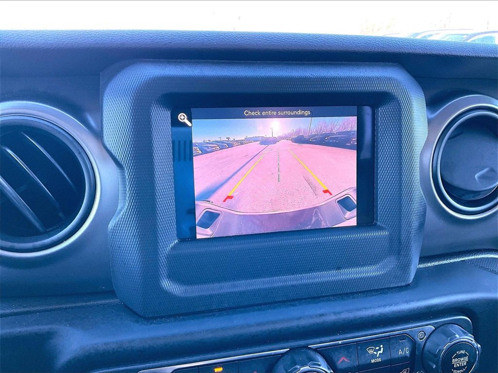 Used 2020 Jeep Gladiator Sport w/ Quick Order Package 24S image 18