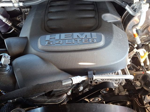 Used 2024 RAM 2500 Tradesman w/ Chrome Appearance Group image 27