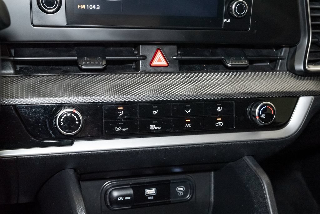 Certified 2024 Kia Sportage LX FWD image 18