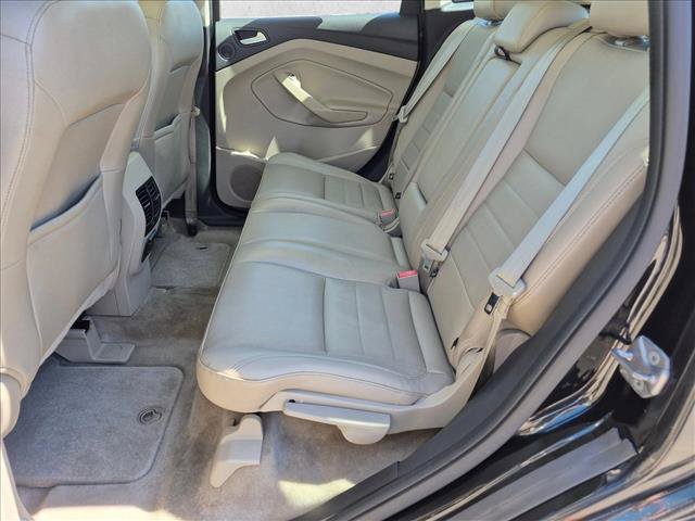 Used 2014 Ford C-MAX Energi SEL w/ Equipment Group 303A FWD image 19