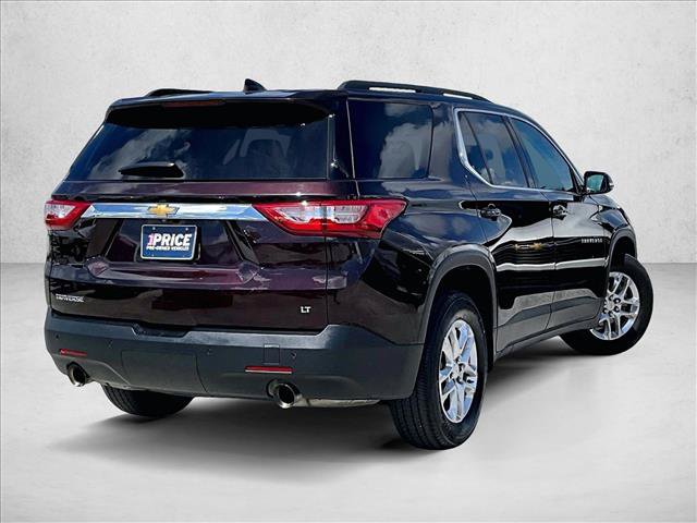 Used 2020 Chevrolet Traverse LT FWD image 2