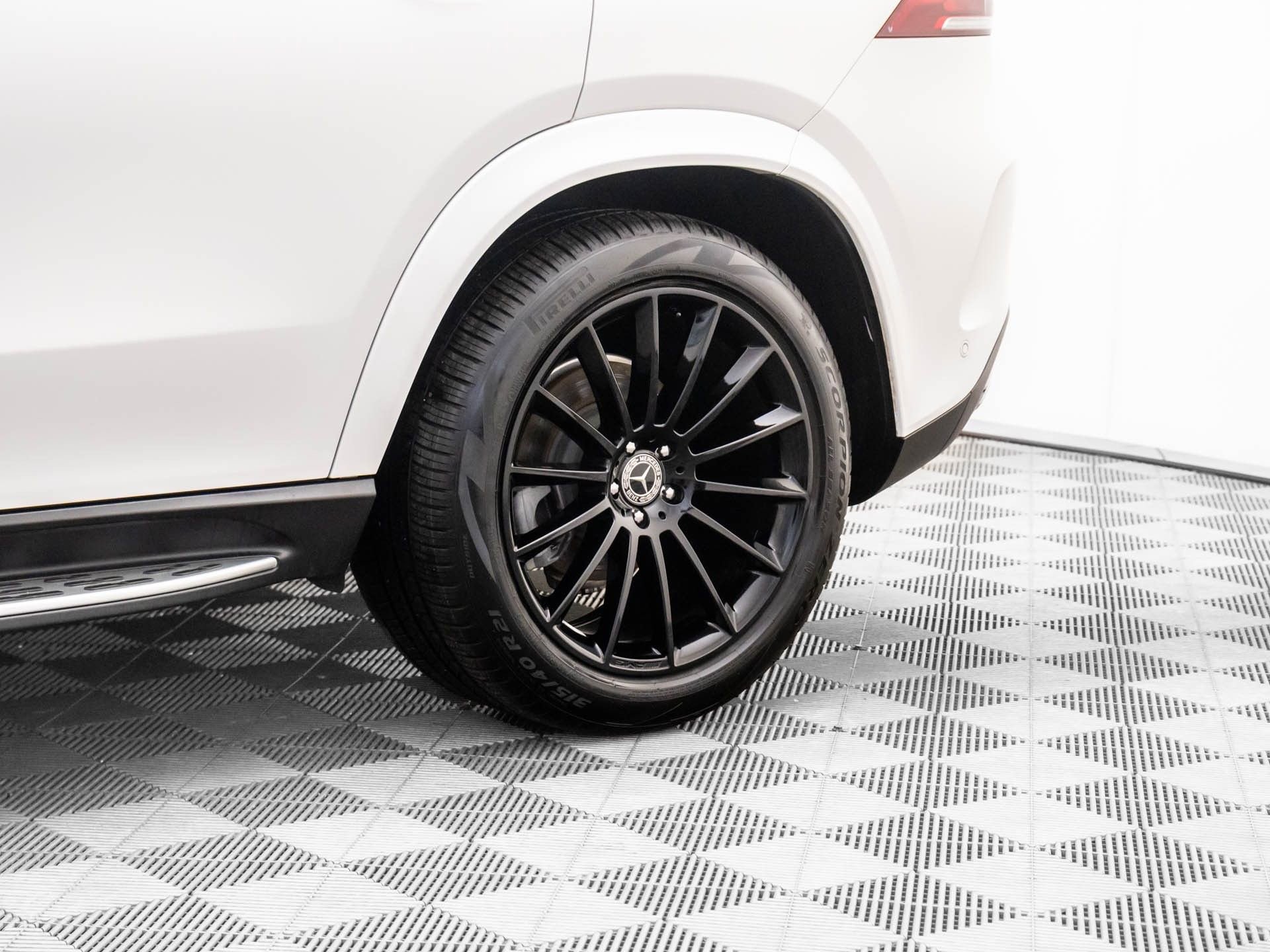 Used 2023 Mercedes-Benz GLE 350 4MATIC image 34