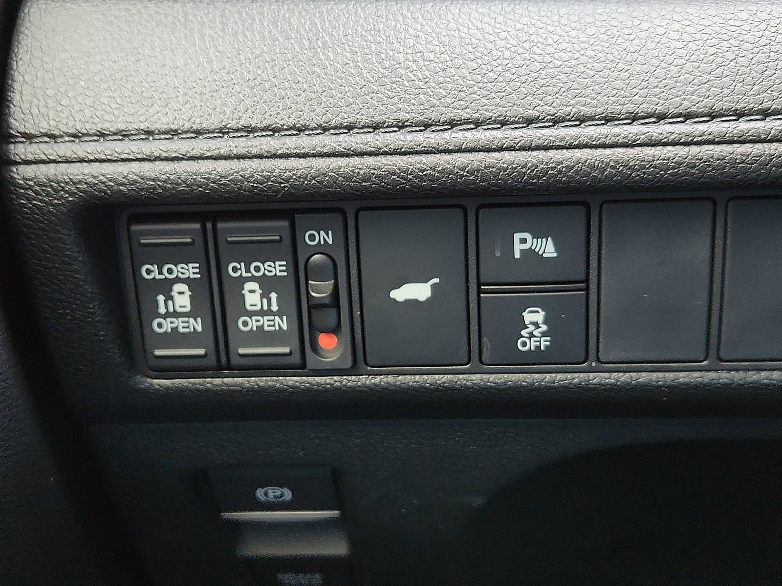 Used 2025 Honda Odyssey Elite image 22